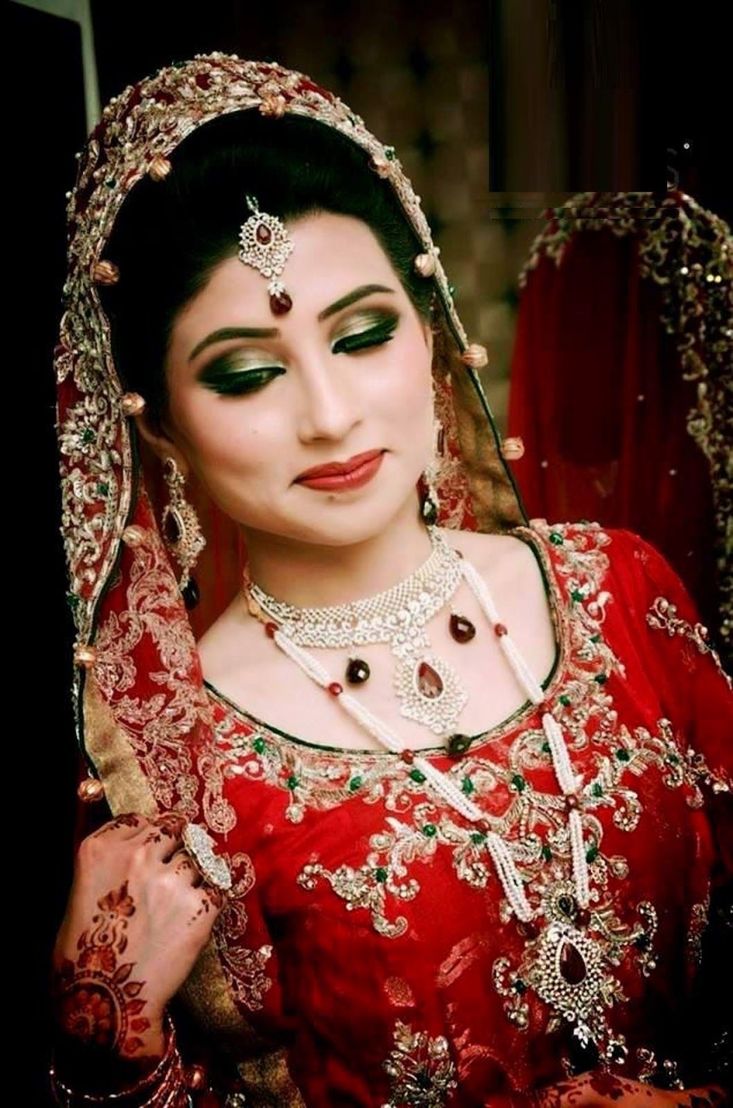 Beautiful And Pretty Bridal Makeup Wallpaper | Free All Hd with regard to Bridal Makeup Pictures Hd
