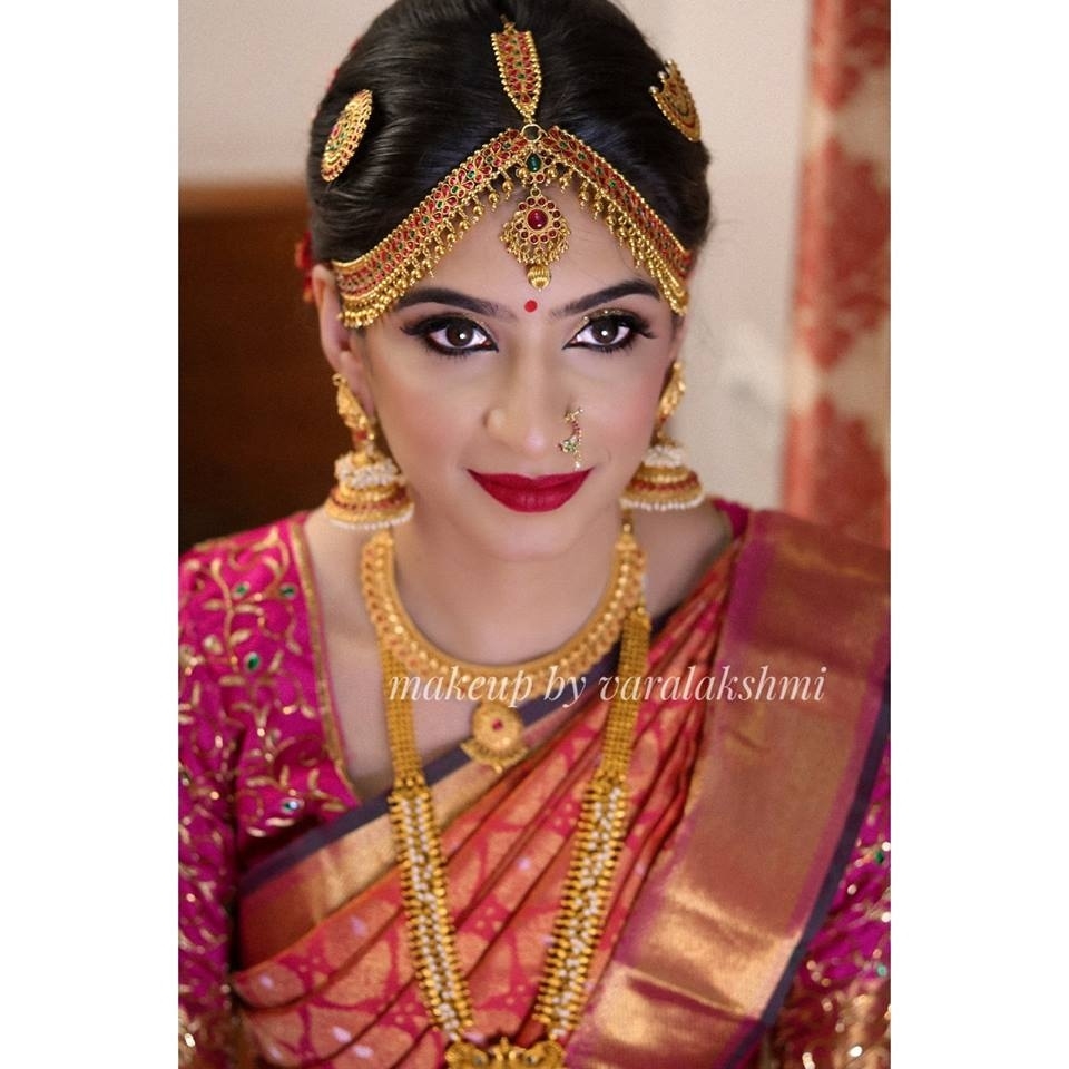 Indian Bridal Makeup | Bridal Eye Makeup | Photo Gallery in Wedding Makeup Gallery Photos