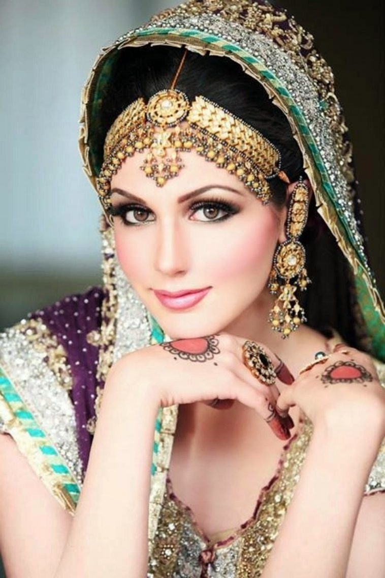 Pakistani Bridal Makeup Pics 2014 Wavy Haircut