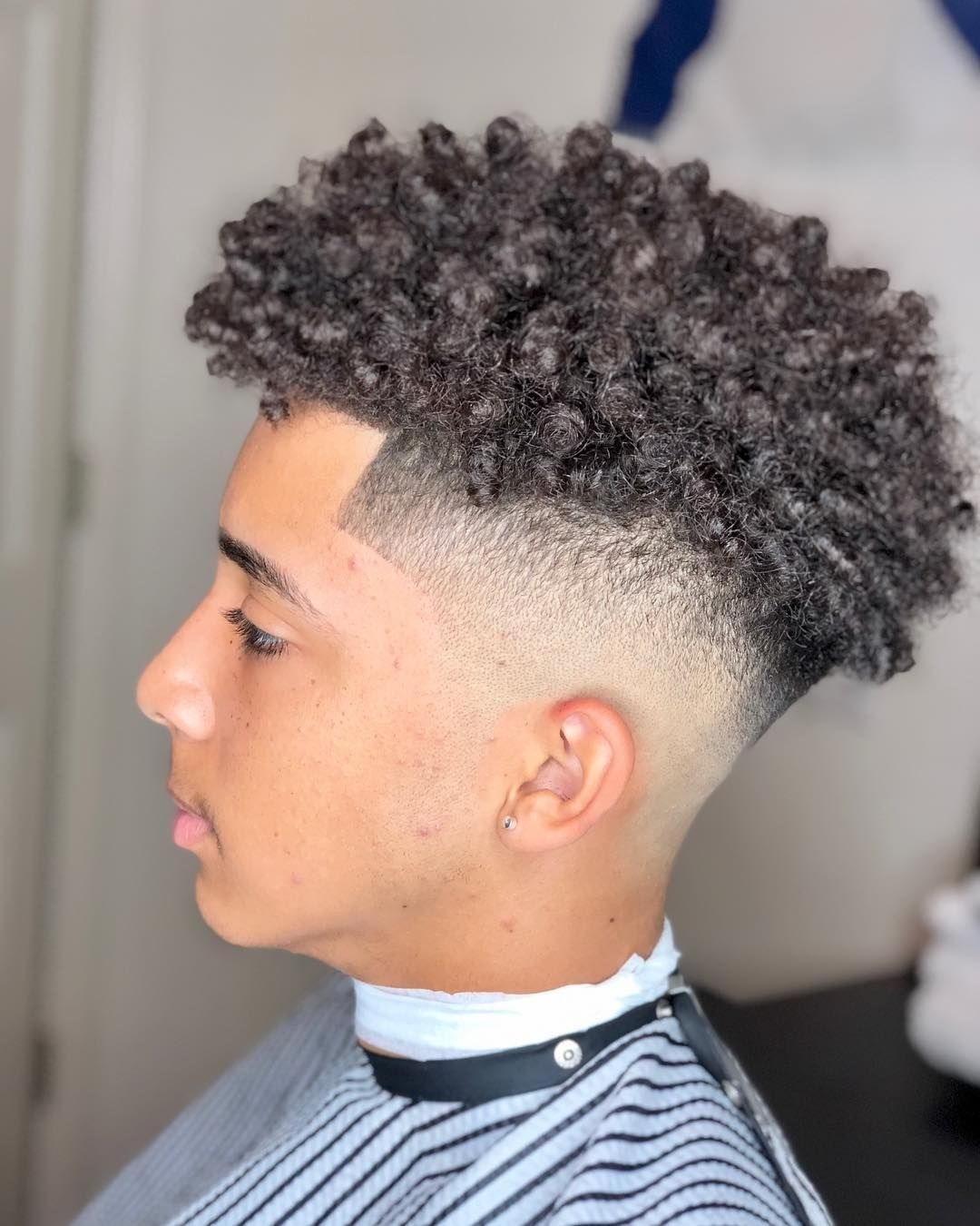 69 Collection Best Hairstyle For Curly Hair Boy With New Style