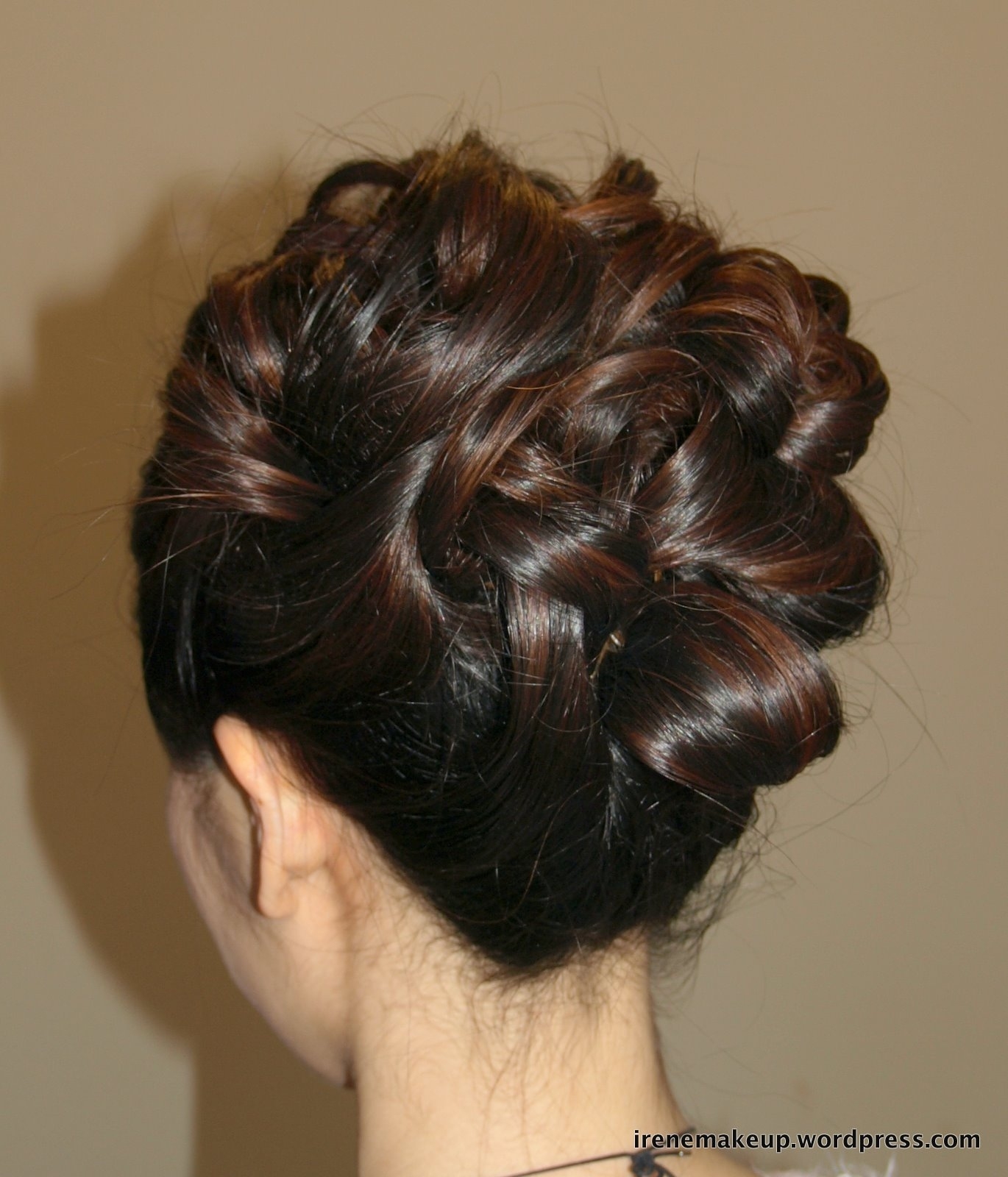 Chinese Bridal Hairstyles- Classic Sleek Updo 新娘盘头发型 | 伦敦 regarding Best Asian Wedding Updo Hairstyles