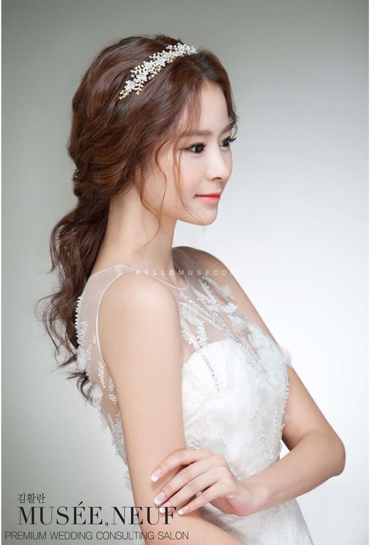 Korean Bridal Hairstyle, Korean Wedding Hairstyle, Wedding inside Asian Wedding Hairstyles For Medium Hair