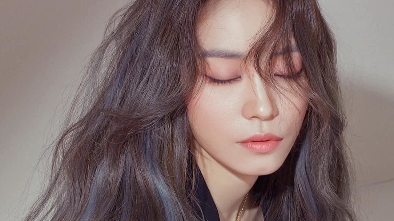 The Top Hair-Color Trends In Korea For 2019, According To Pros | Allure within Amazing Asian Hairstyles And Colors