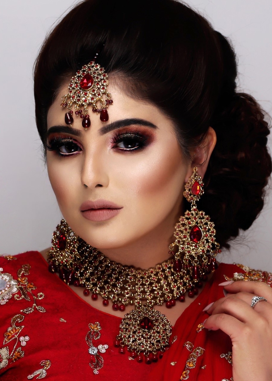 Training Courses | Asian Bridal Makeup Courses — Saharamakeup for Asian Bridal Hair And Makeup Courses