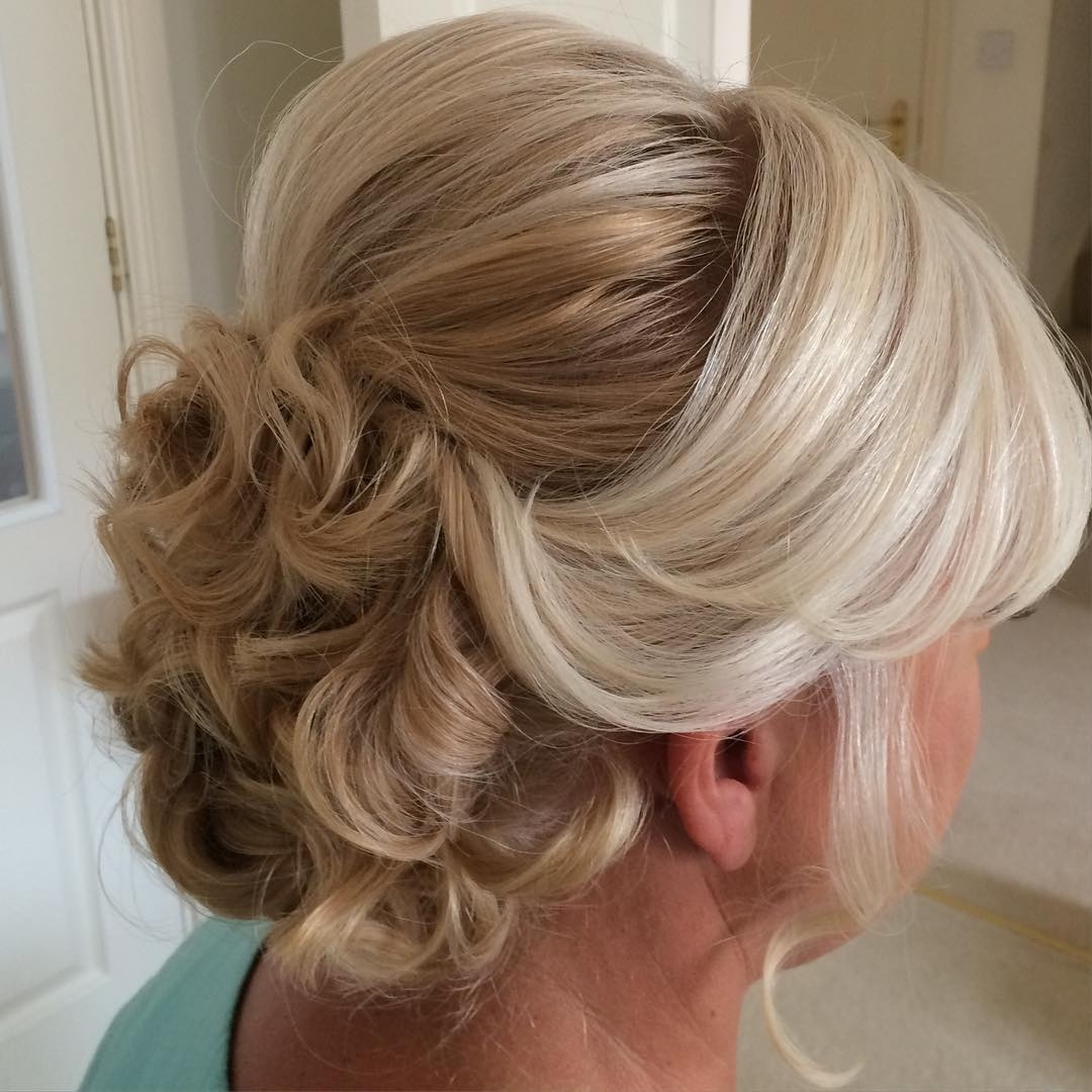 50 Ravishing Mother Of The Bride Hairstyles intended for Wedding Hairstyles For Mothers Long Hair