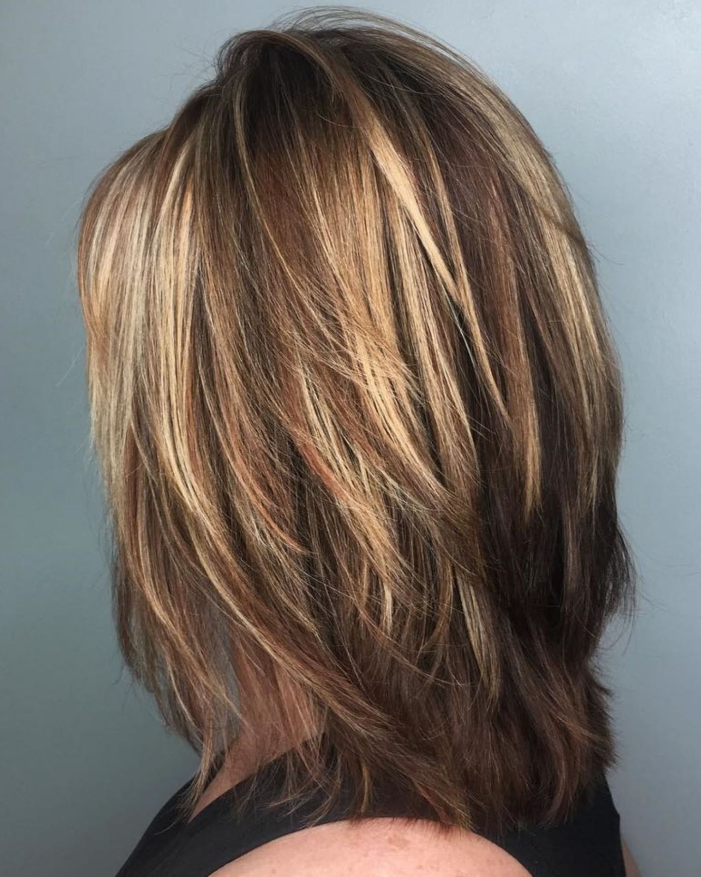 70 Brightest Medium Layered Haircuts To Light You Up | Hair with Shoulder Length Feathered Hair