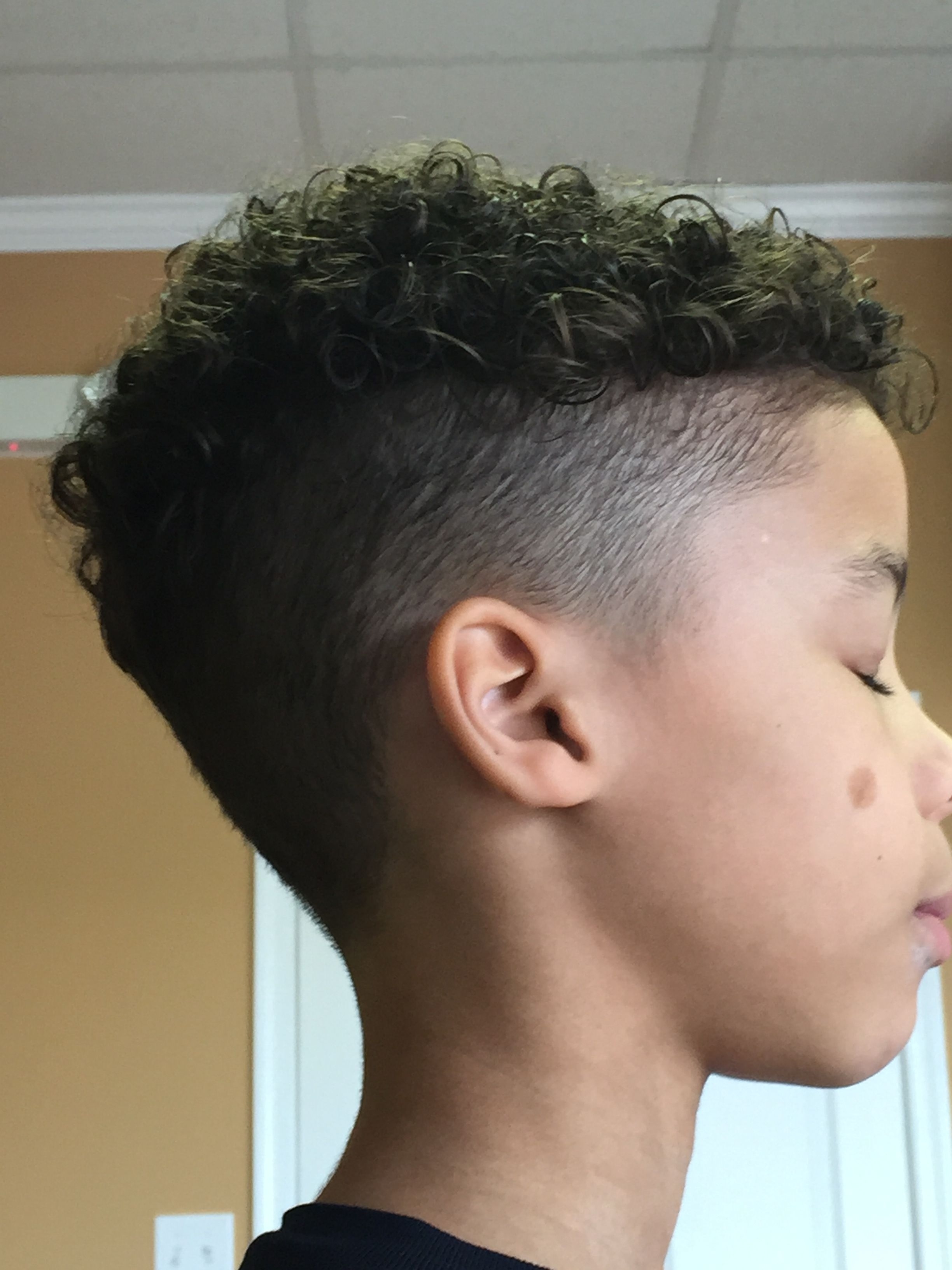 Hair Cut Styles For Mixed Race Boys - Wavy Haircut