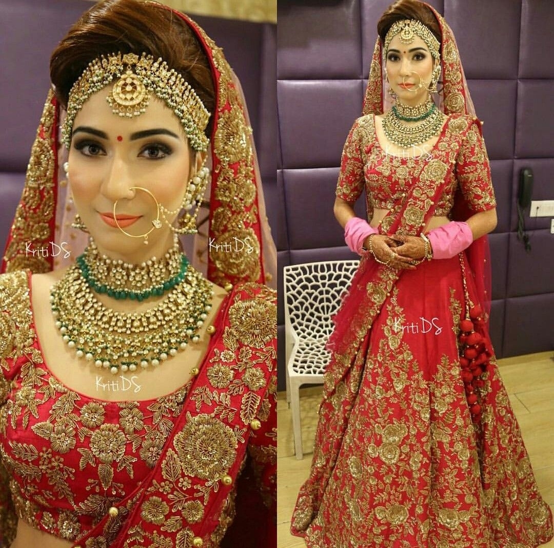 Dulhan | Bridal | Indian Wedding Hairstyles, Bridal Dupatta in Indian Bridal Hairstyle With Dupatta