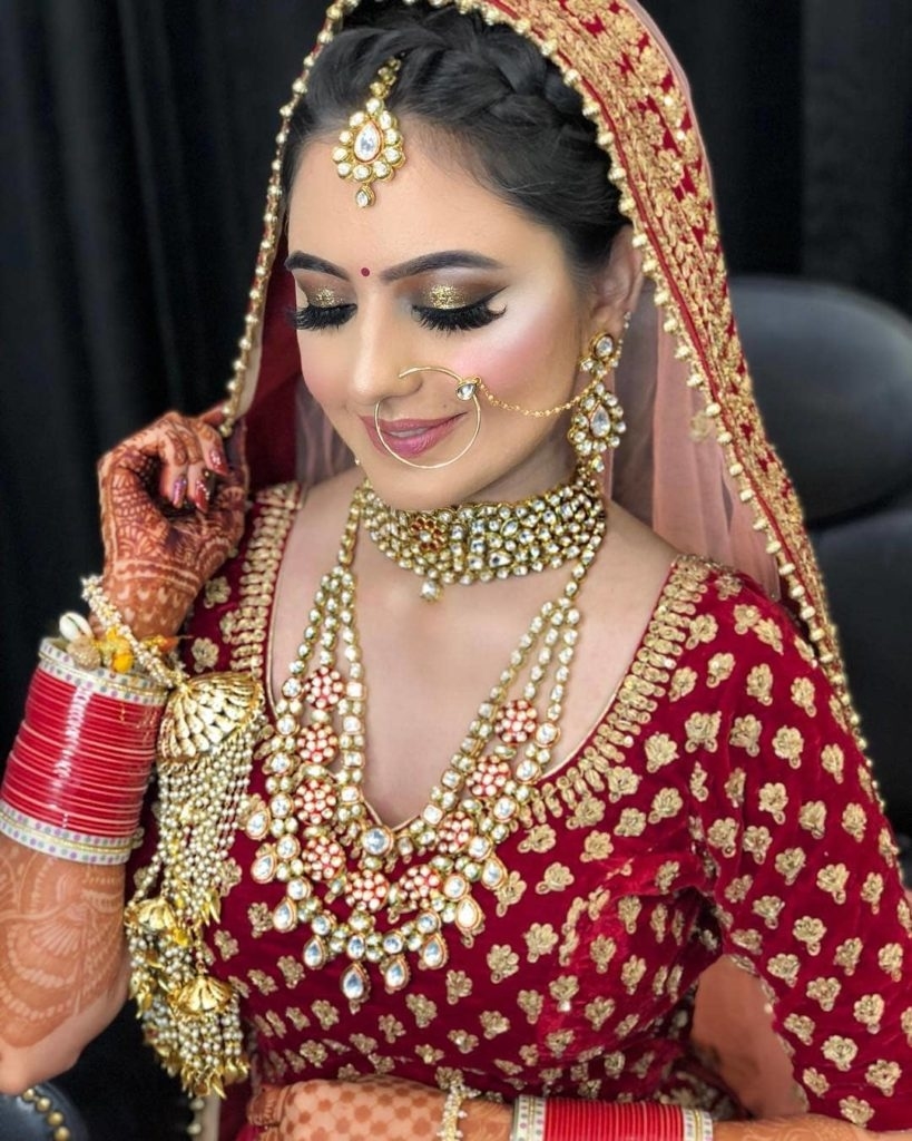 Different Indian Bridal Makeup Styles - Wavy Haircut
