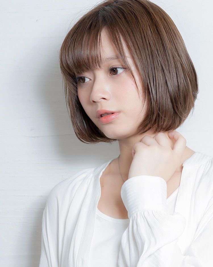 Short Hair With Bangs Japanese - Wavy Haircut. 